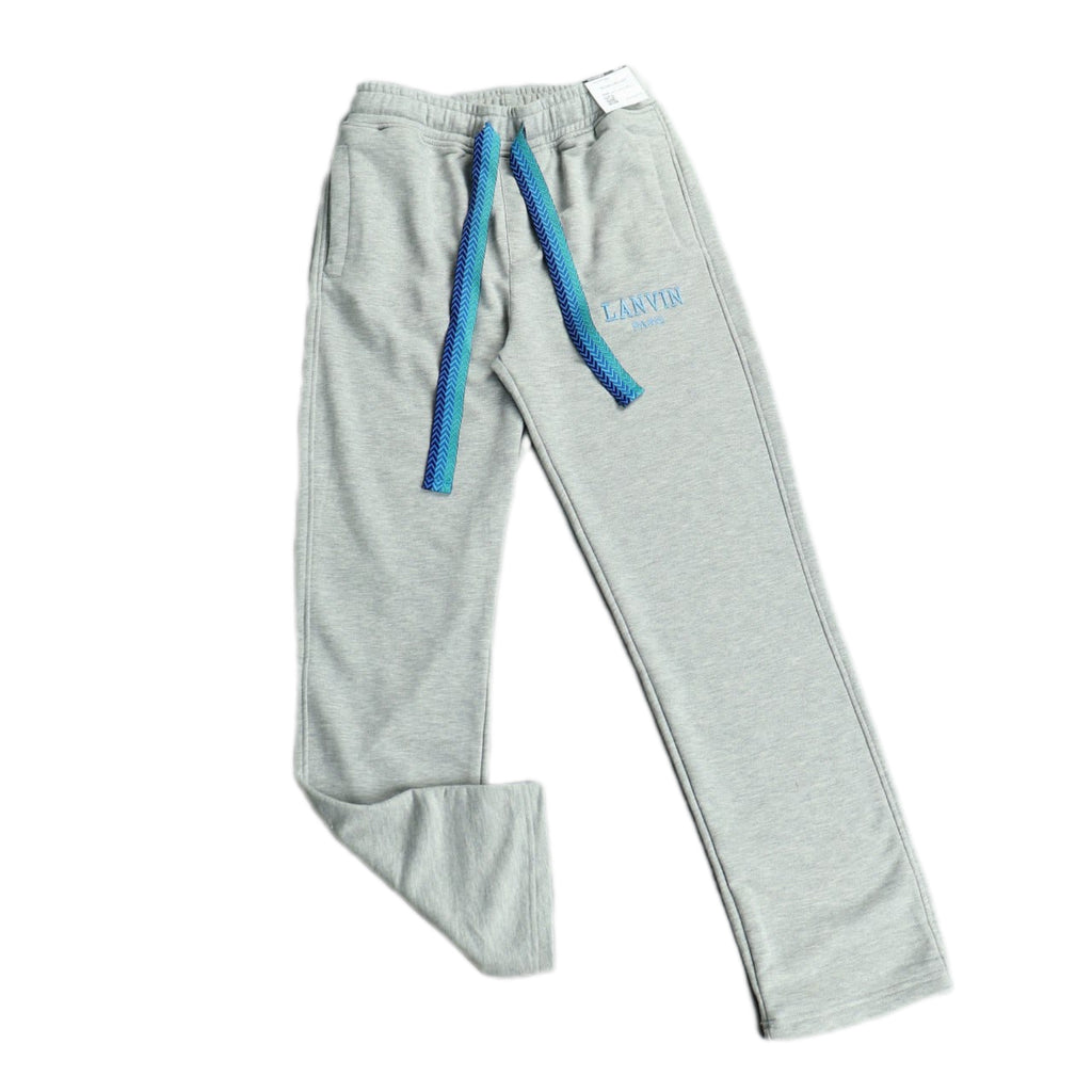 Jogger pants crafted from soft cotton fabric