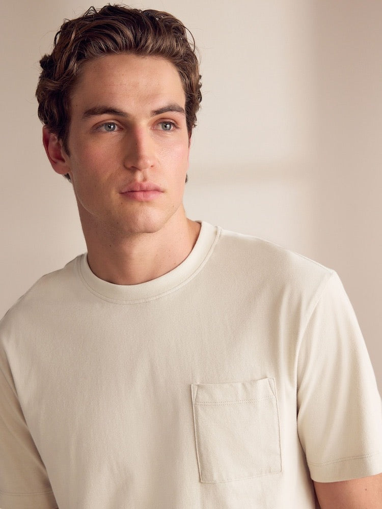 Men’s Premium Cotton Pocket T-Shirt – Minimal Essential Fit