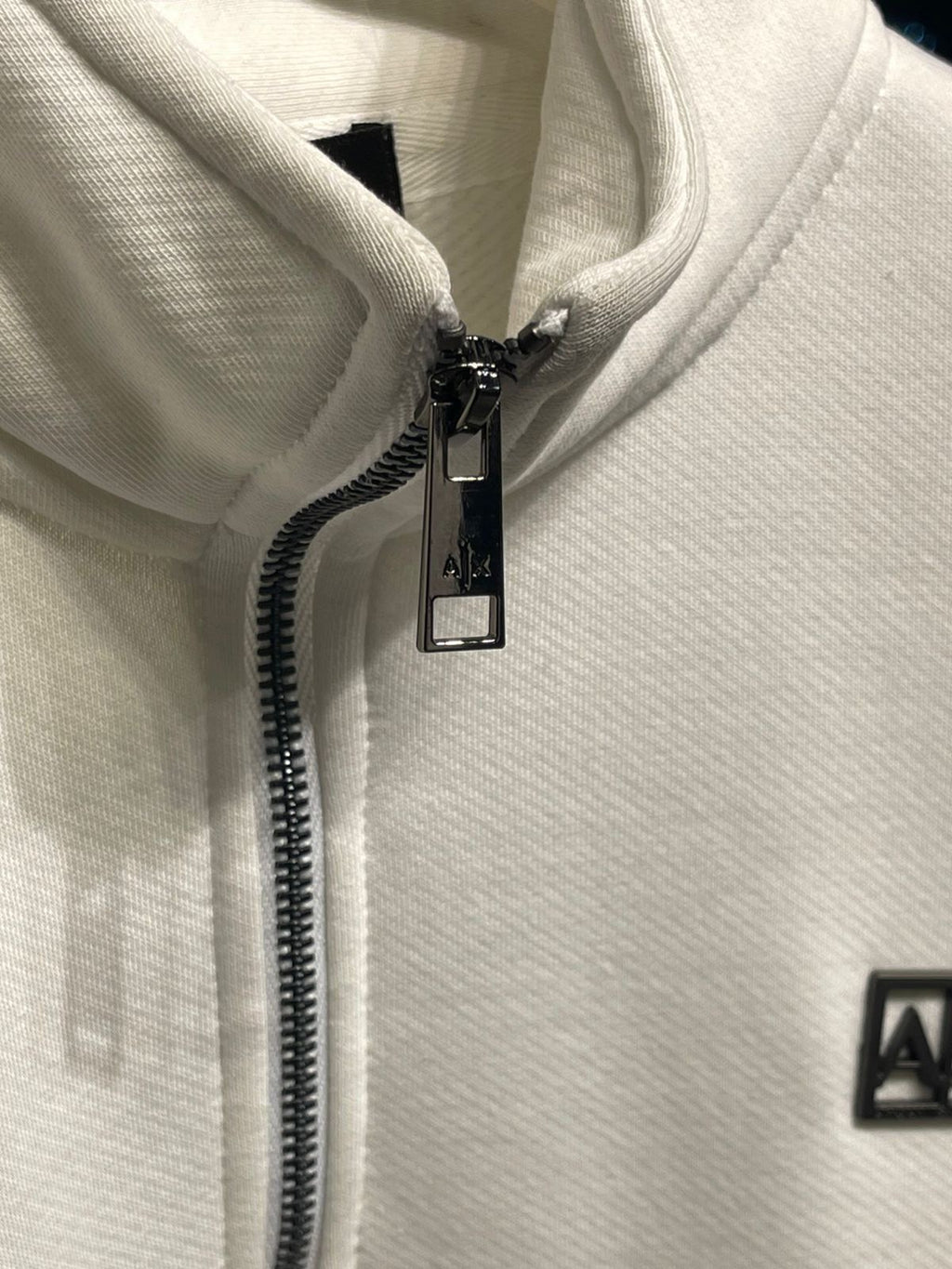 Men’s Half-Zip Sweatshirt – Minimal & Modern