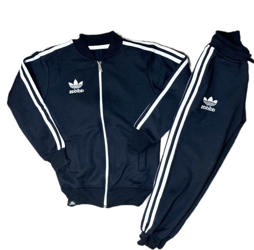 kids’ tracksuit set