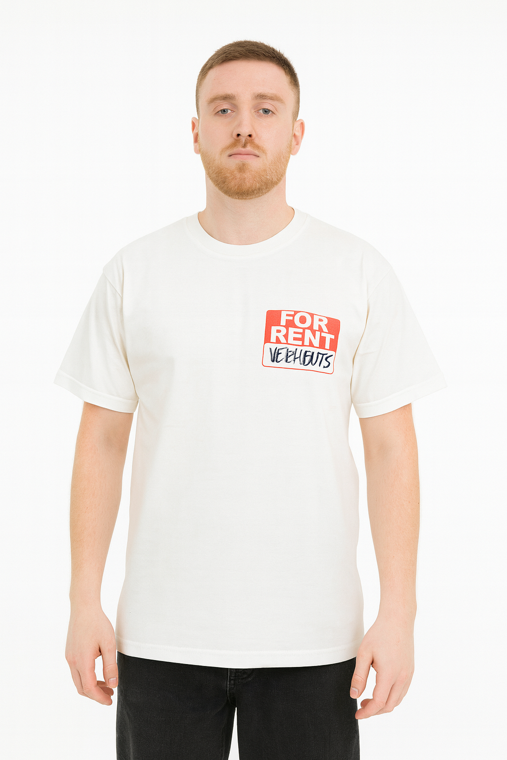 T-shirt with a bold streetwear vibe