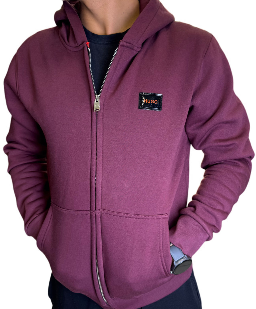 Full-Zip Hoodie – Modern Streetwear Essential