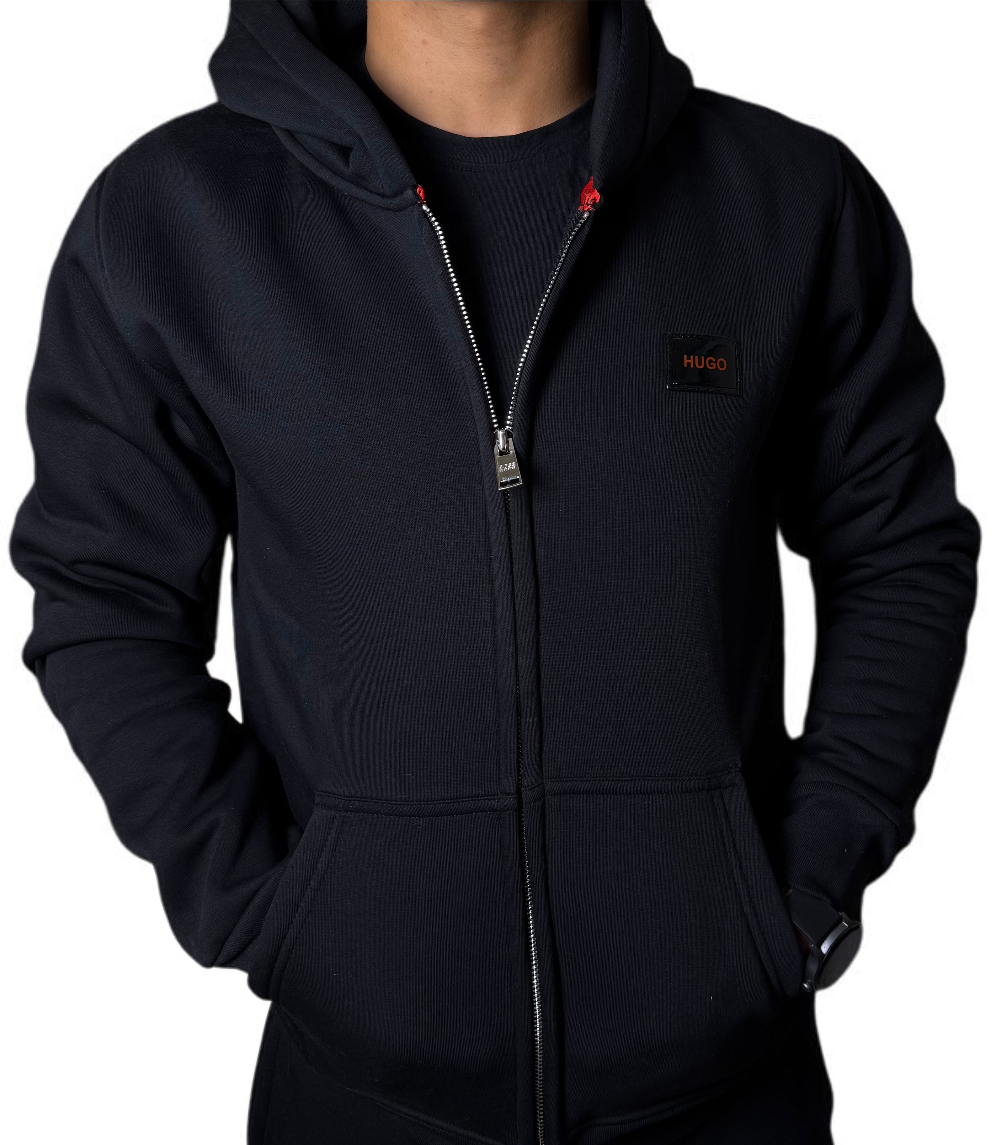 Full-Zip Hoodie – Modern Streetwear Essential