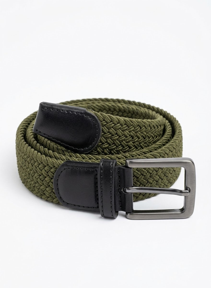 Upgrade your everyday look with this stylish men's braided belt.