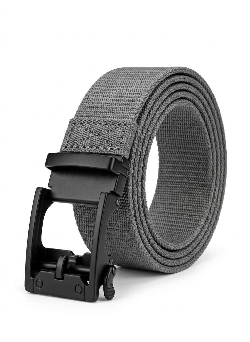 Upgrade your everyday style with this men's woven belt,